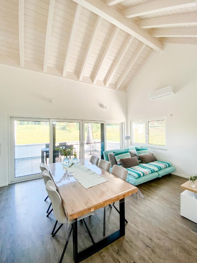 Wunderschoene Helle Wohnung Mit Grosser Dachterrasse 戈特马丁根 外观 照片