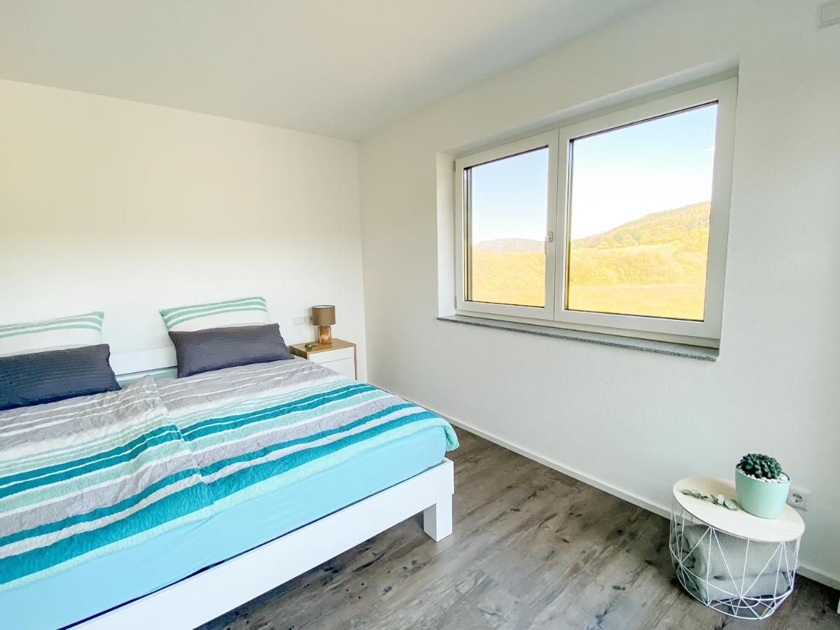 Wunderschoene Helle Wohnung Mit Grosser Dachterrasse 戈特马丁根 外观 照片