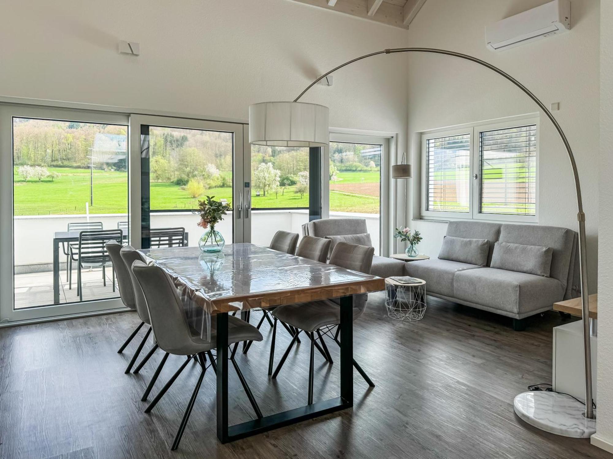 Wunderschoene Helle Wohnung Mit Grosser Dachterrasse 戈特马丁根 外观 照片